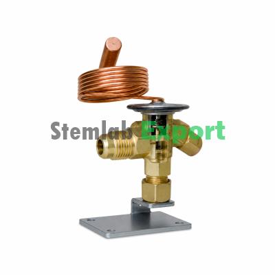 Cutaway model: thermostatic expansion valve