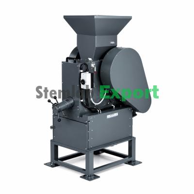 Jaw Crusher, Output: 600 kg / hr